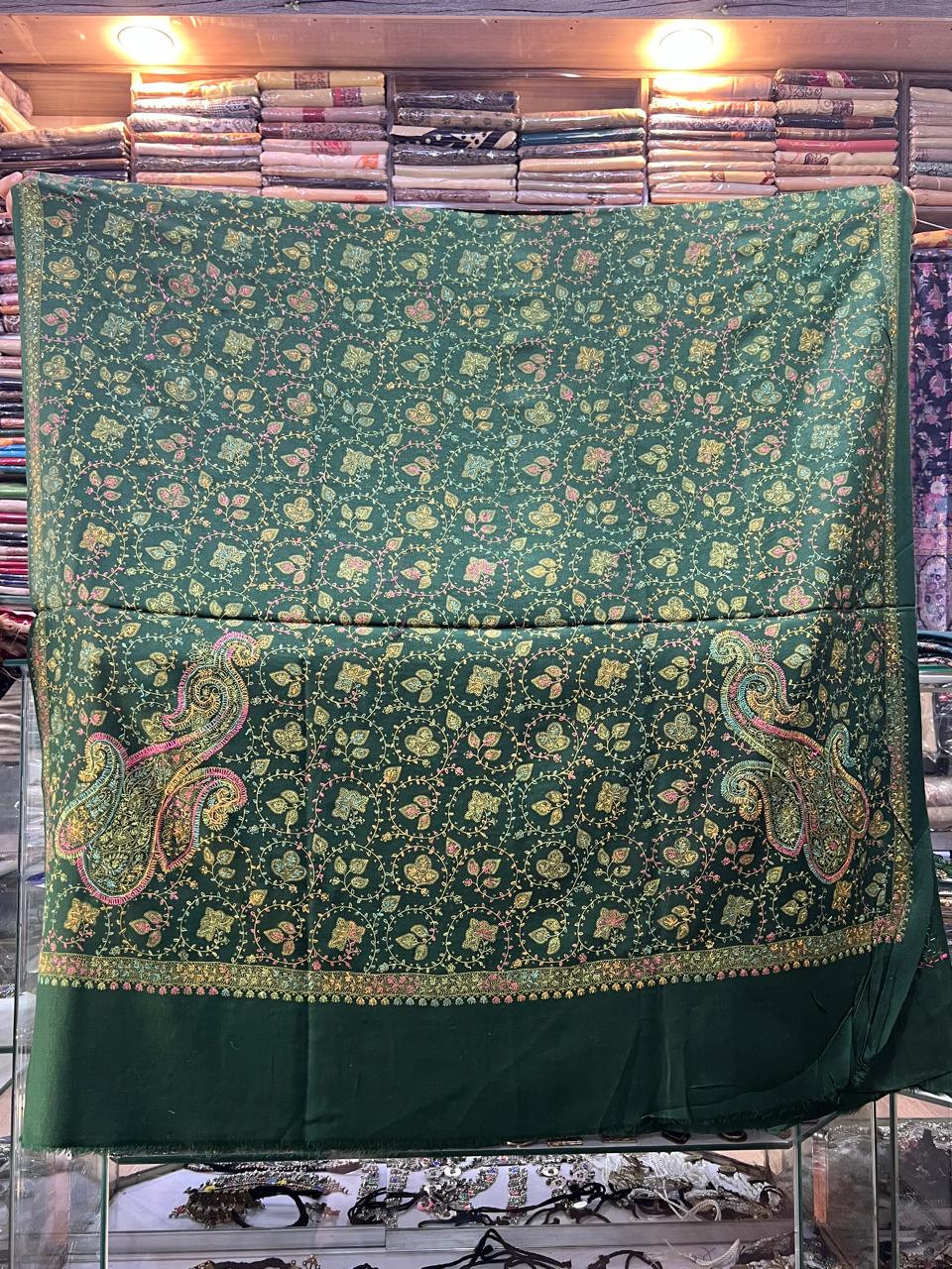Pashmina Full Handwork Shawl – A Masterpiece of Timeless Elegance