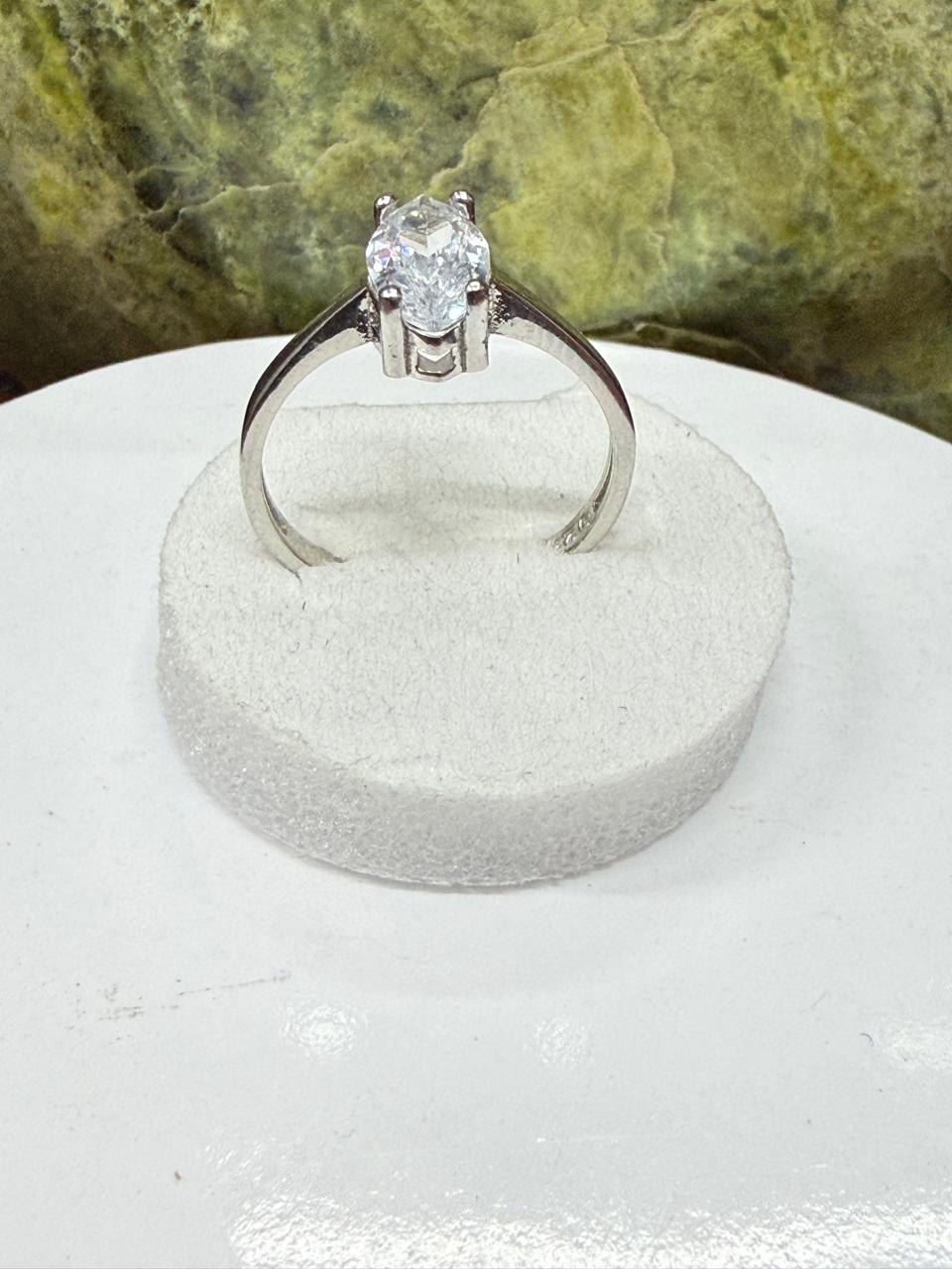 White Zircon Stone Ring Sliver 925