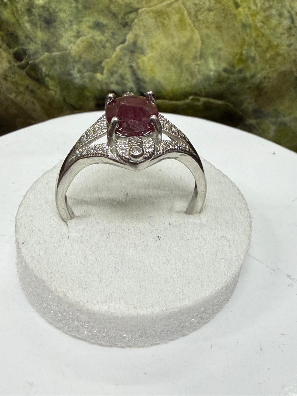 Ruby Stone Ring – 925 Sterling Silver
Add timeless elegance to your jewelry collection with this stunning Ruby Stone Ring, beautifully handcrafted in genuine 925 sterling silver. Featuring a vibrant red ruby, this ring symbolizes love, passion, confidence