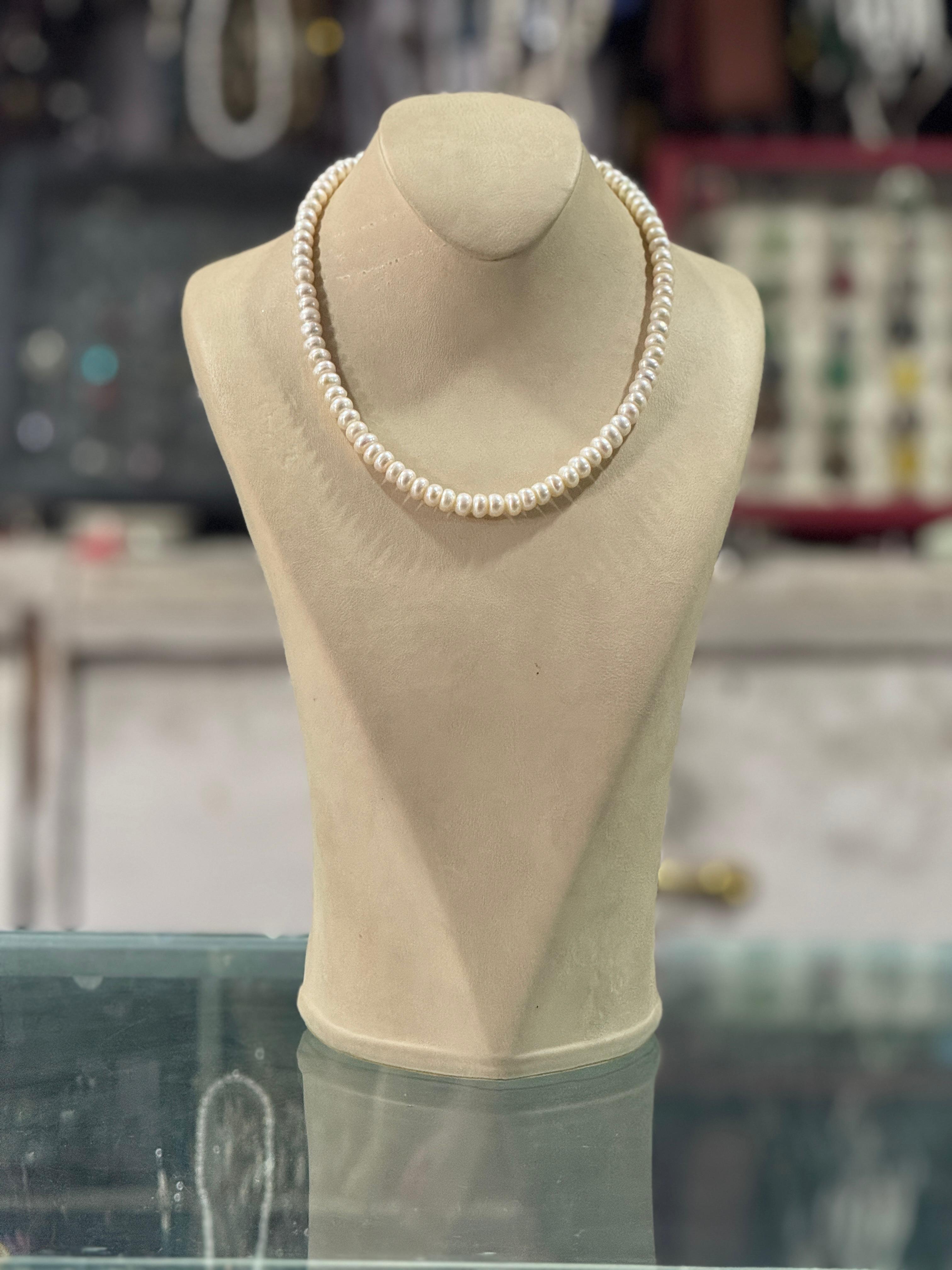 Fresh Water Pearls Necklace