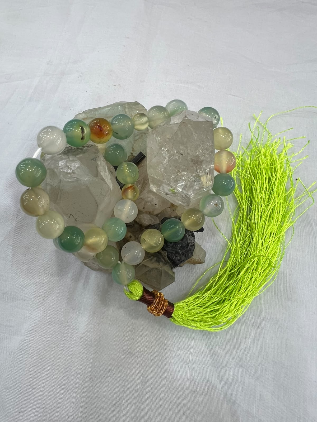 Aqeeq Stone Tasbeeh – Natural Beauty & Spiritual Elegance