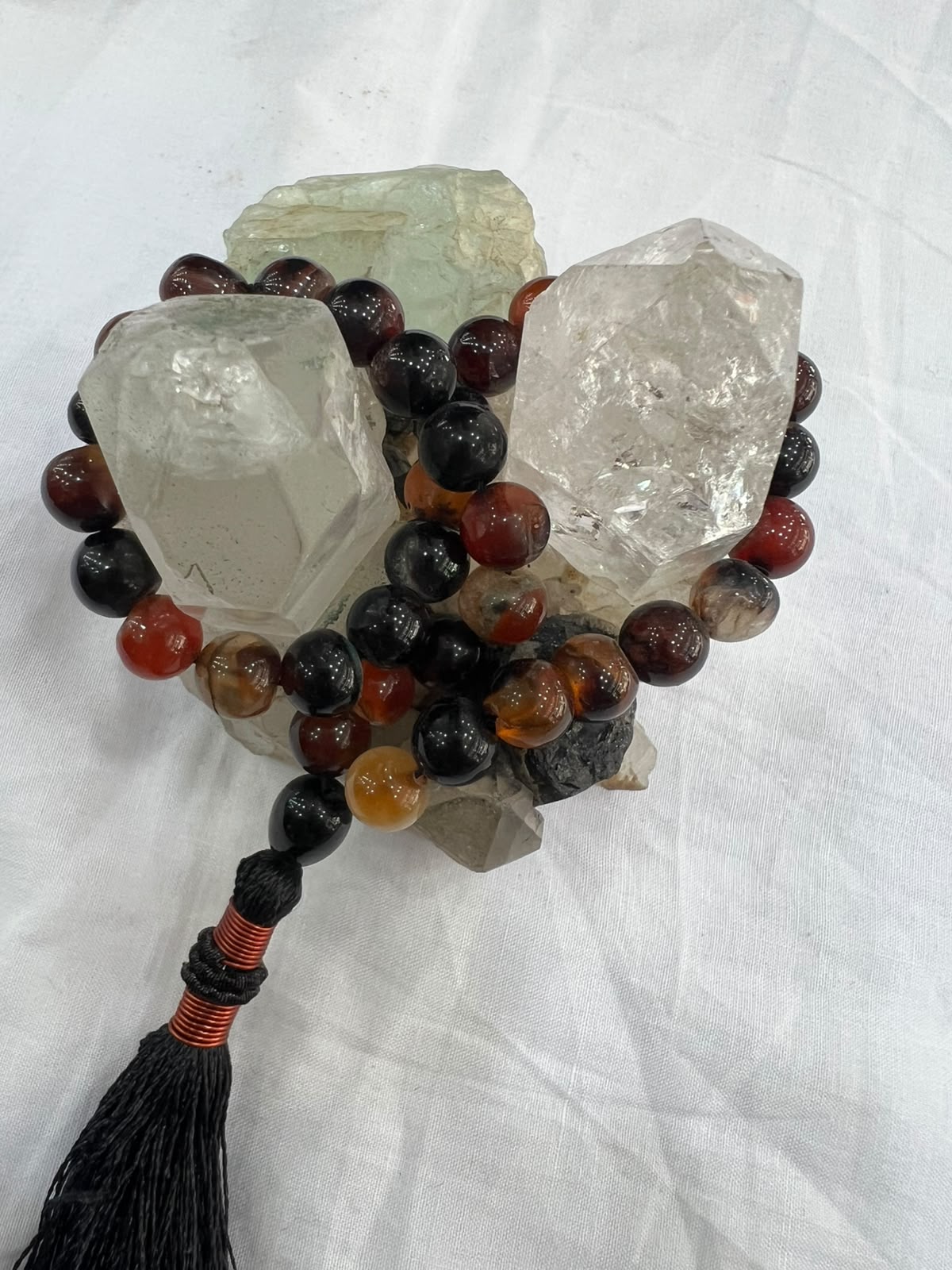 Aqeeq Stone Tasbeeh – Natural Beauty & Spiritual Elegance