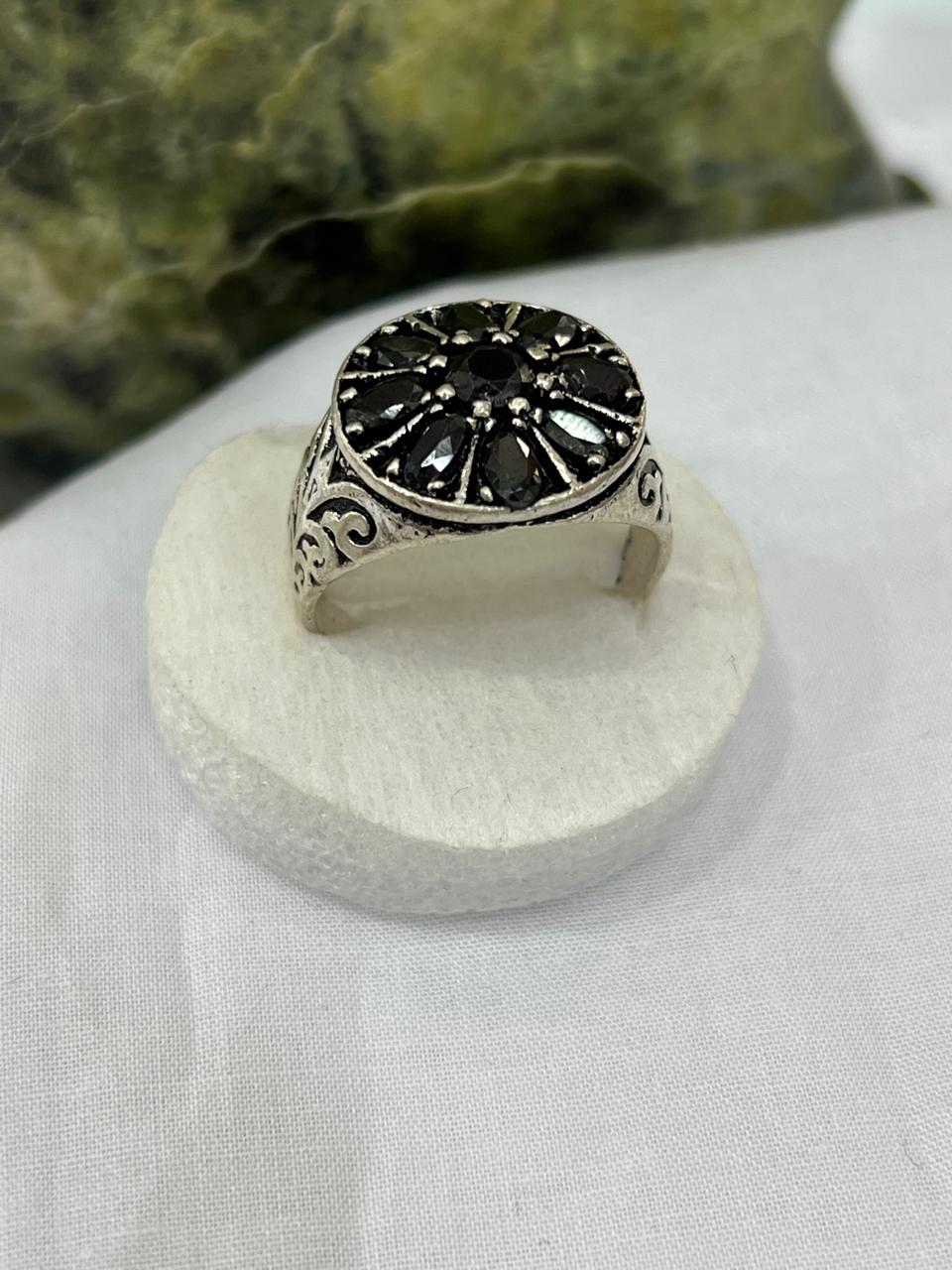 Italian Ring