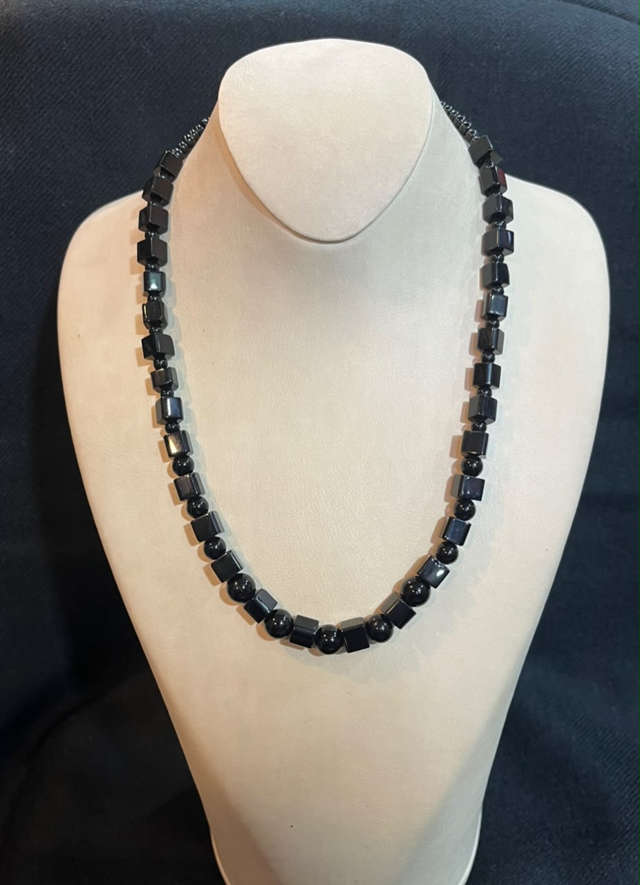 Aqeeq stone necklace