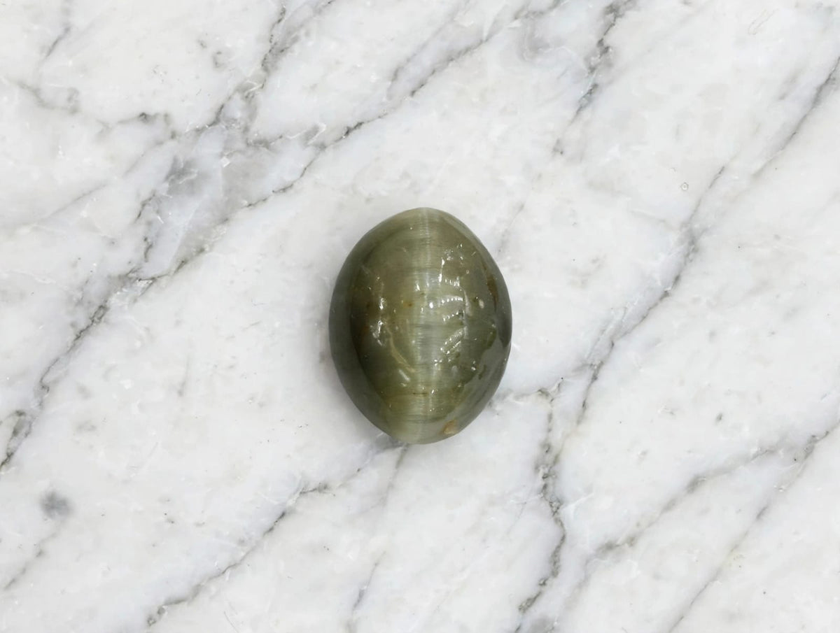 Natural Cat's Eye Stone 🐱