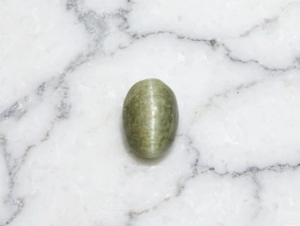 Natural Cat's Eye Stone 🐱