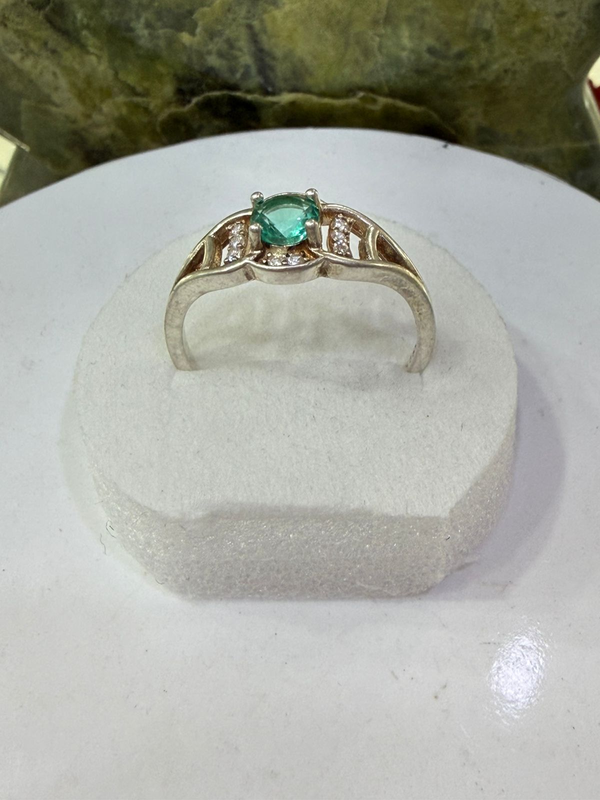 Apple Green Zircon Stone Ring Sliver 925
