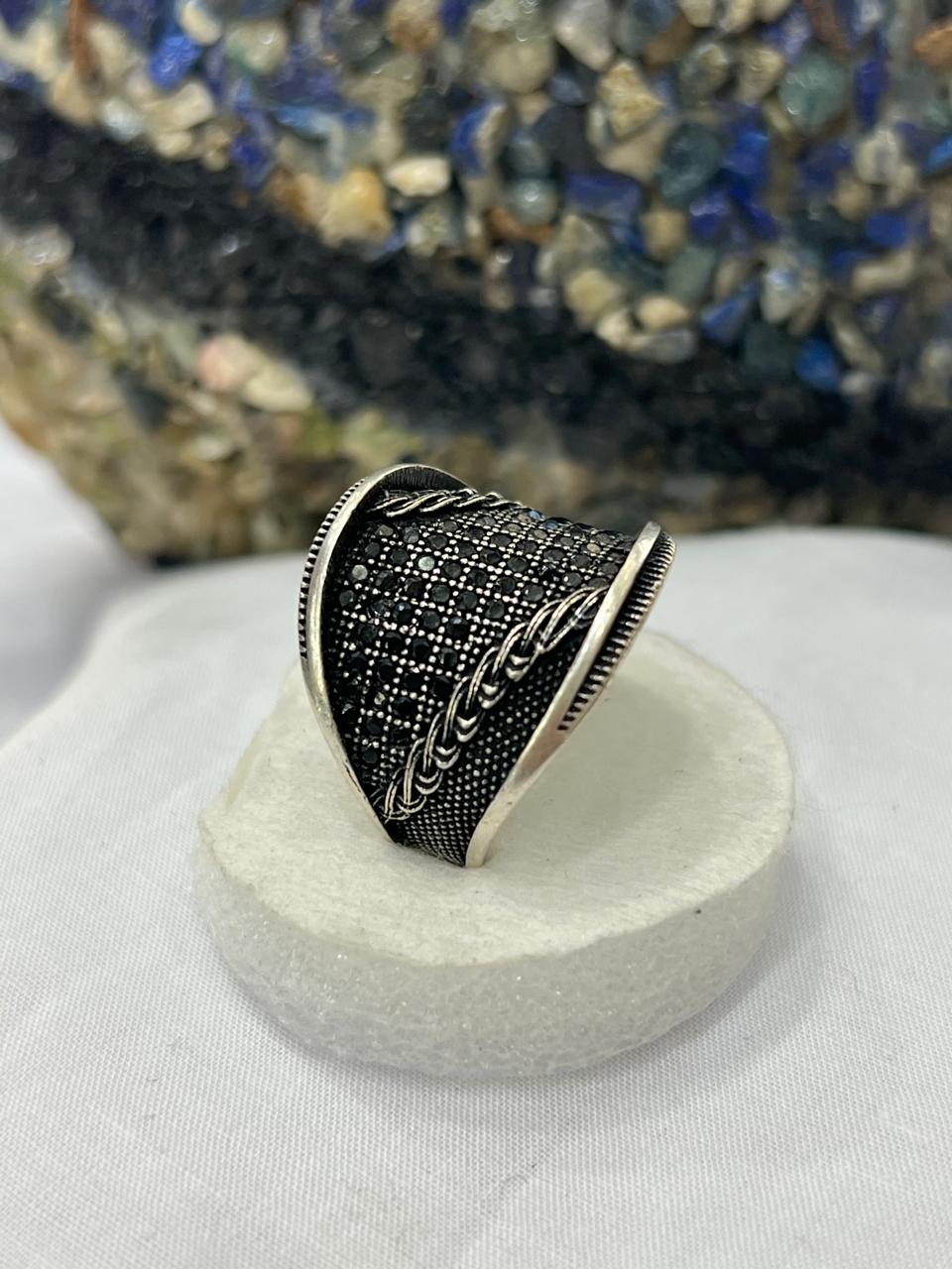 Italian Ring